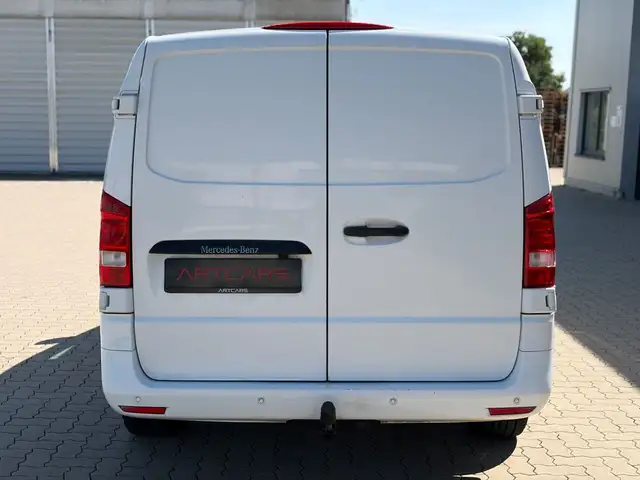 Mercedes-Benz Vito view 7