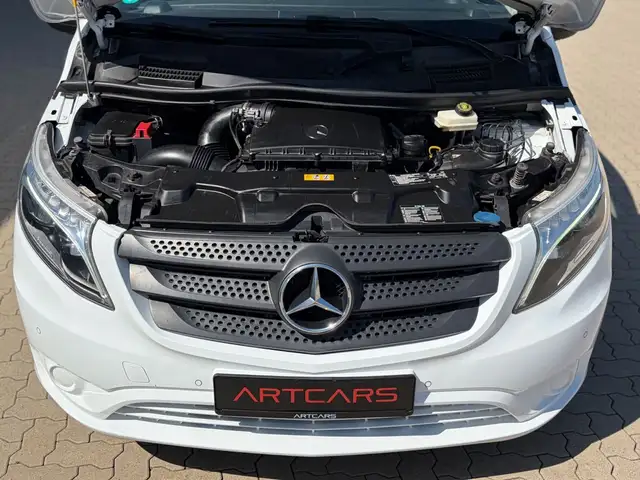 Mercedes-Benz Vito view 12