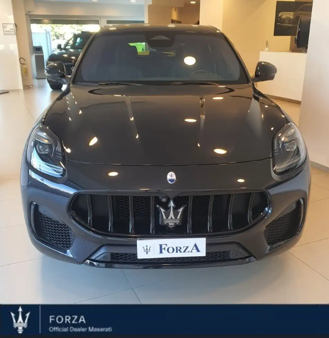 Maserati Grecale Grecale 2.0 mhev Modena 330cv auto Zwart - 1