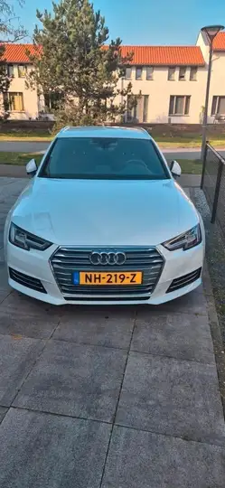 Audi A4 2.0 TDI Des. ProL+