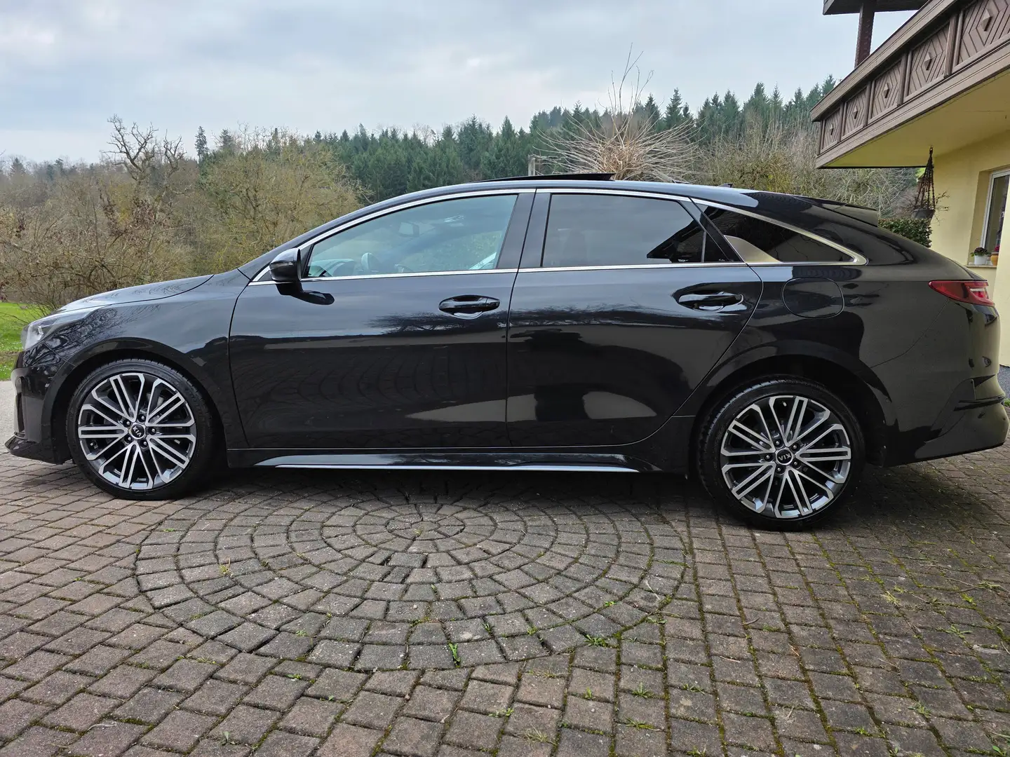 Kia ProCeed / pro_cee'd pro ceed 1,4 TGDI GPF GT-Line DCT Aut. PANO-DACH+DIGITALES-COCKPIT Silber - 1