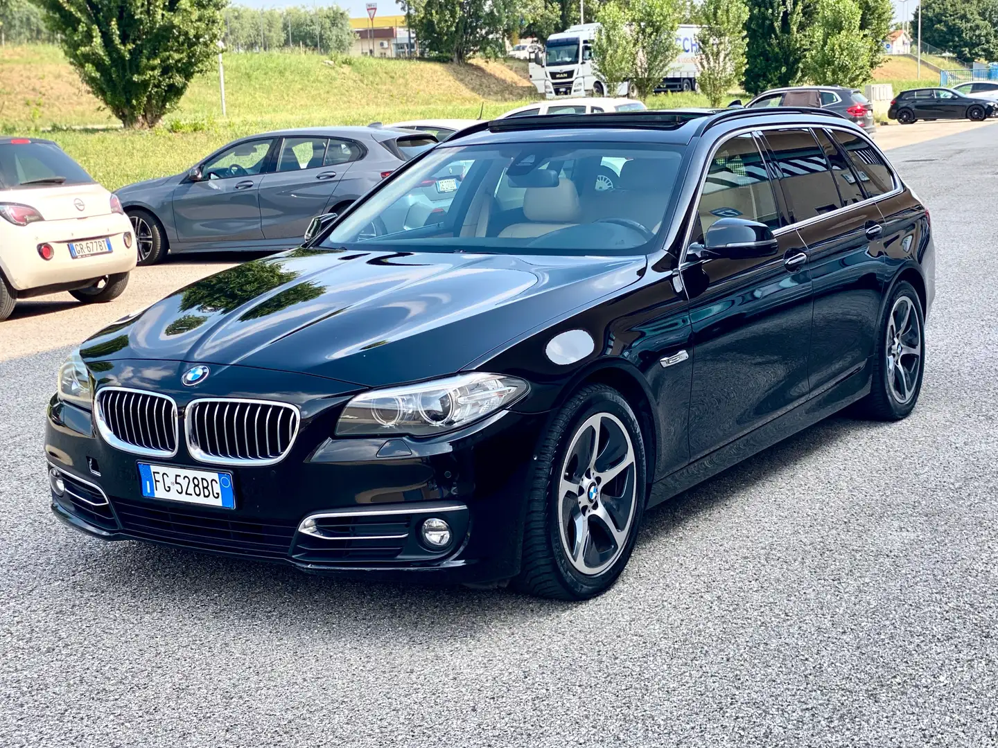 BMW 520 D Touring  Luxury 184cv auto E6 Nero - 1