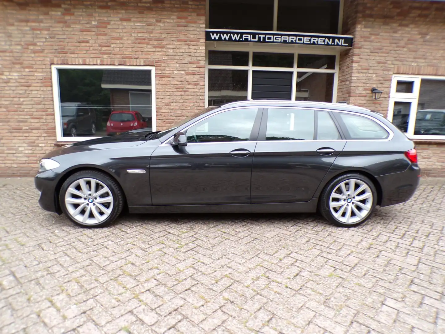 BMW 535 5-serie Touring 535i High Executive Automaat / Led Gris - 2