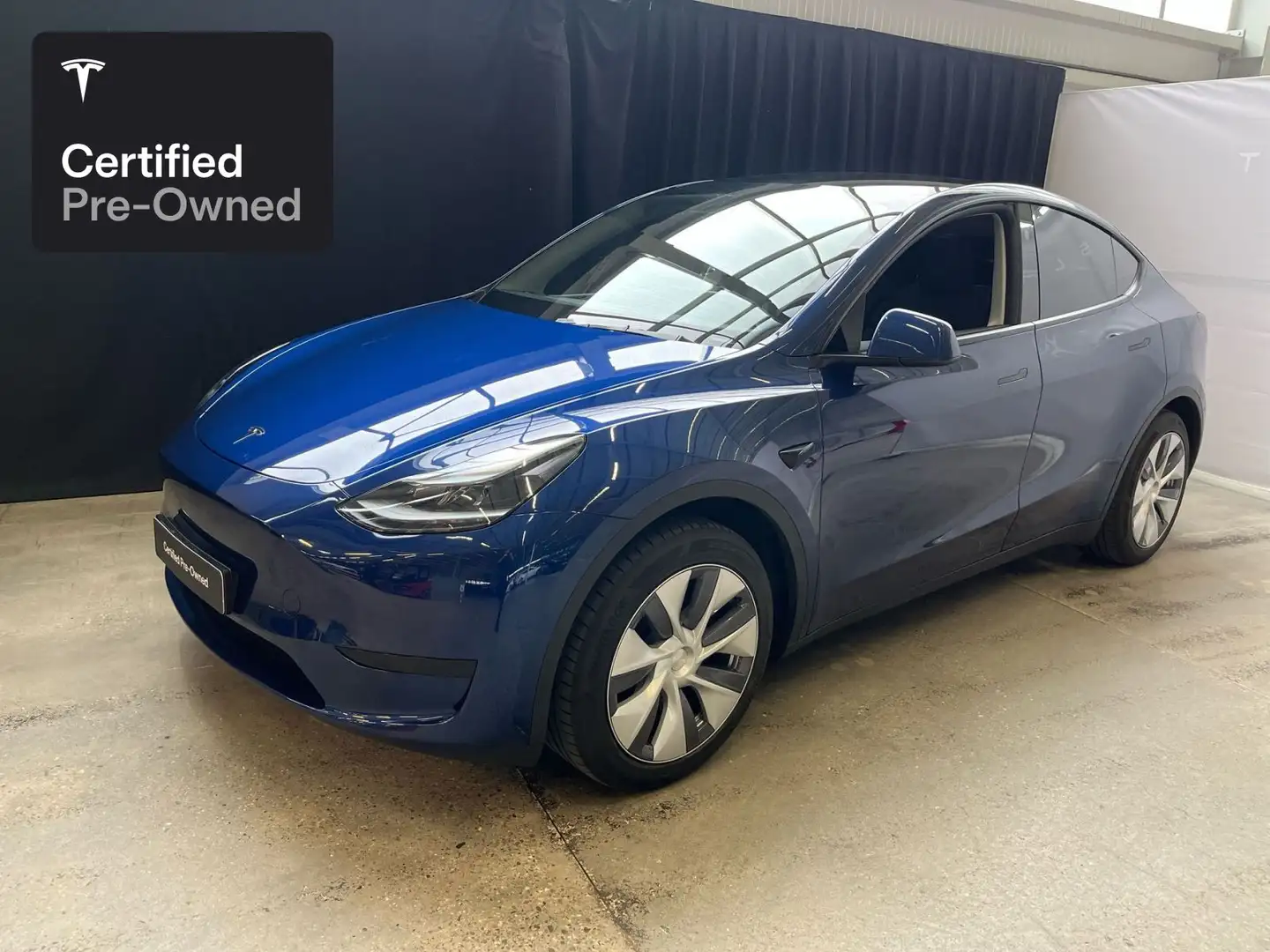 Tesla Model Y Rear-Wheel Drive “Certified Pre-Owned” Bleu - 2