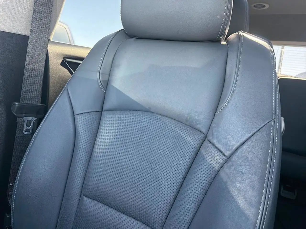 Buick Enclave снимка Buick Enclave