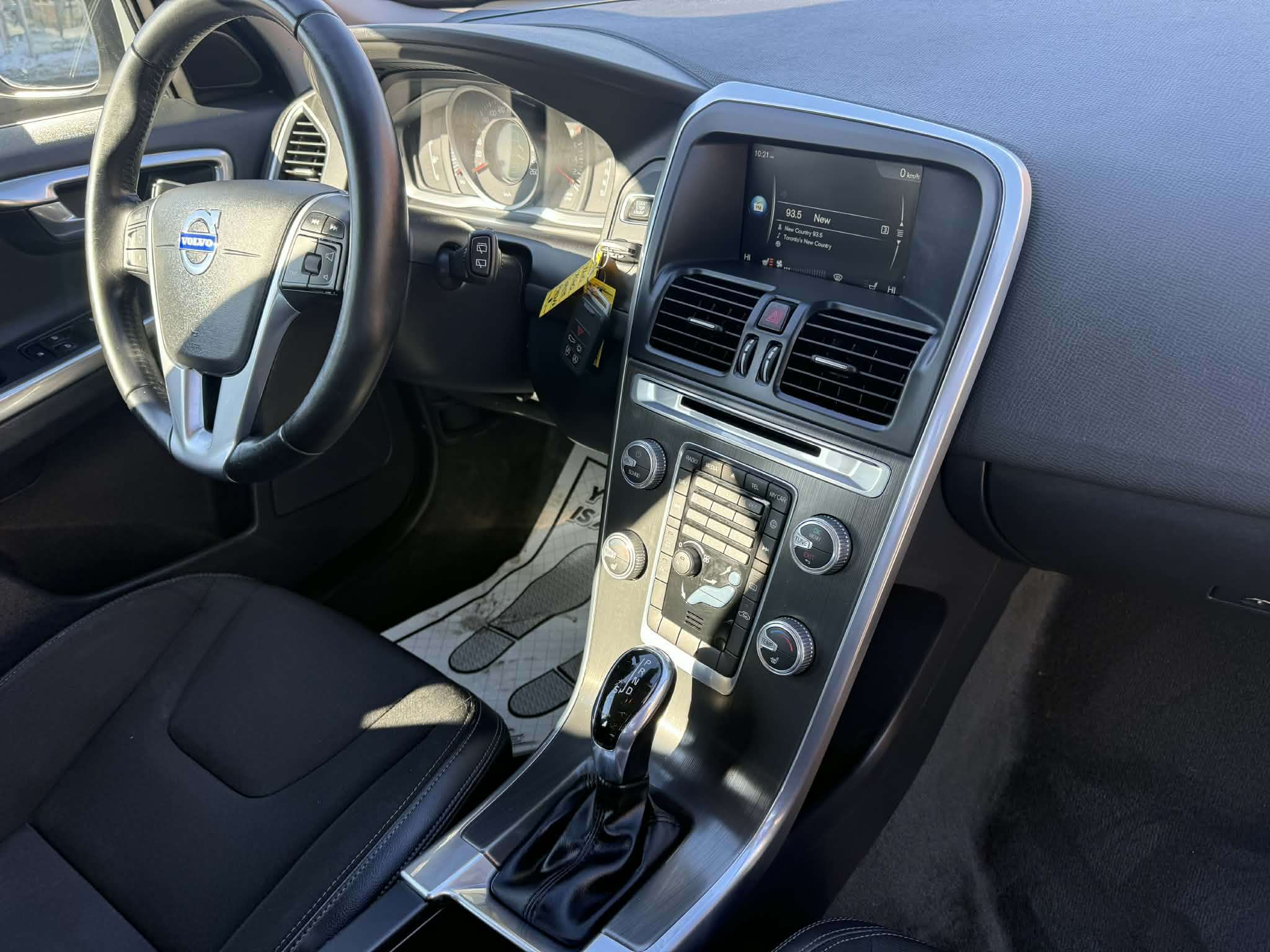 2015 Volvo XC60 T5 thumb 18