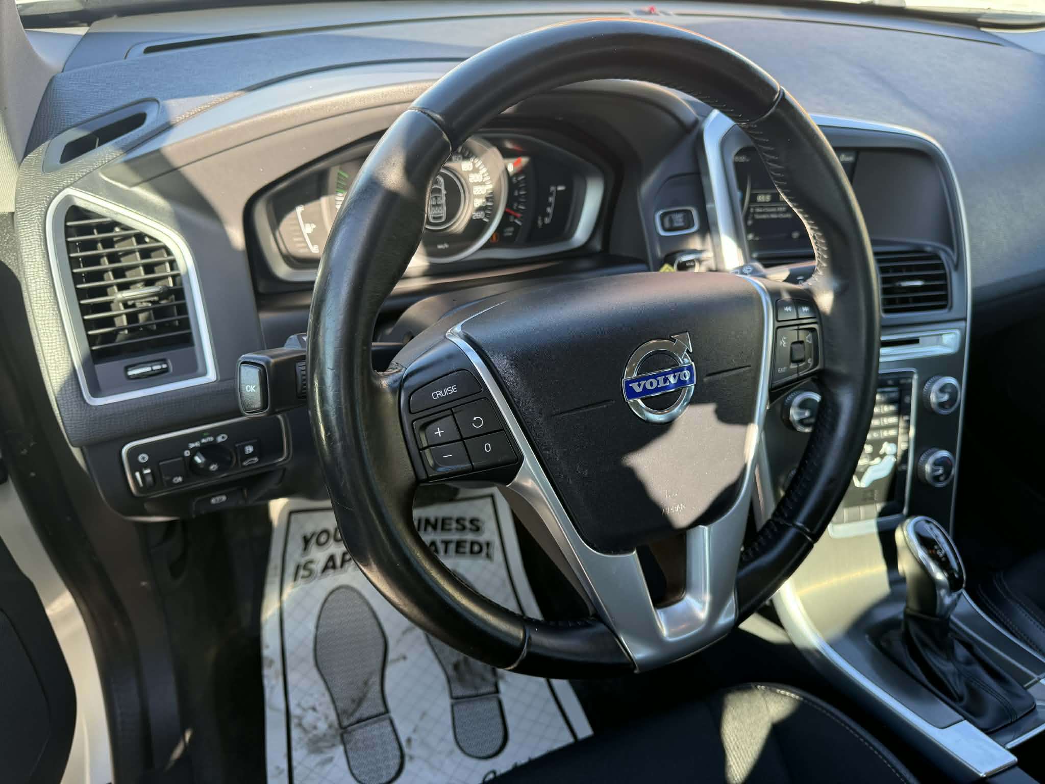 2015 Volvo XC60 T5 thumb 15