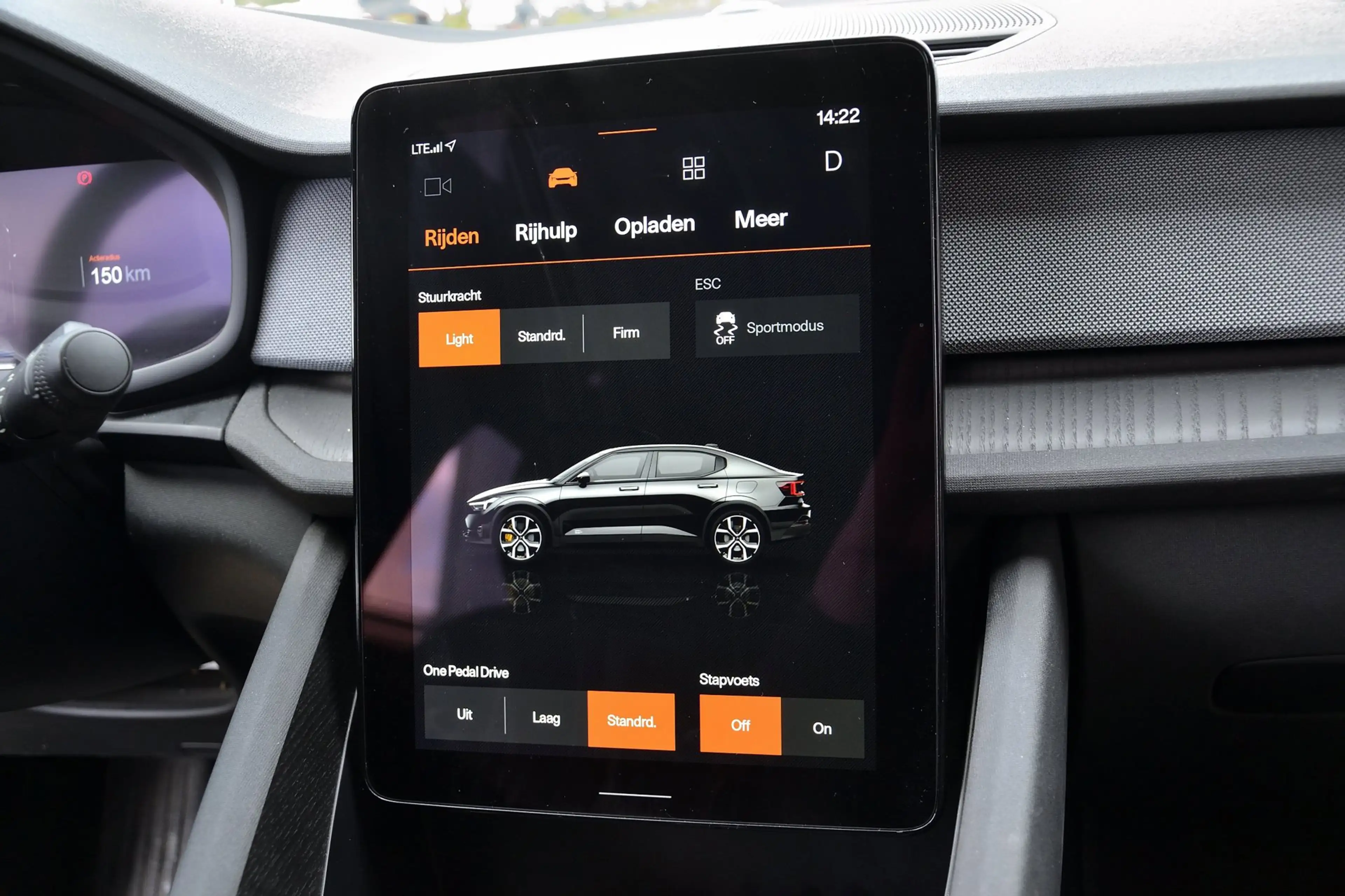 Polestar 2 Long Range Single Motor 78 kWh | Panoramadak | War — photo 14