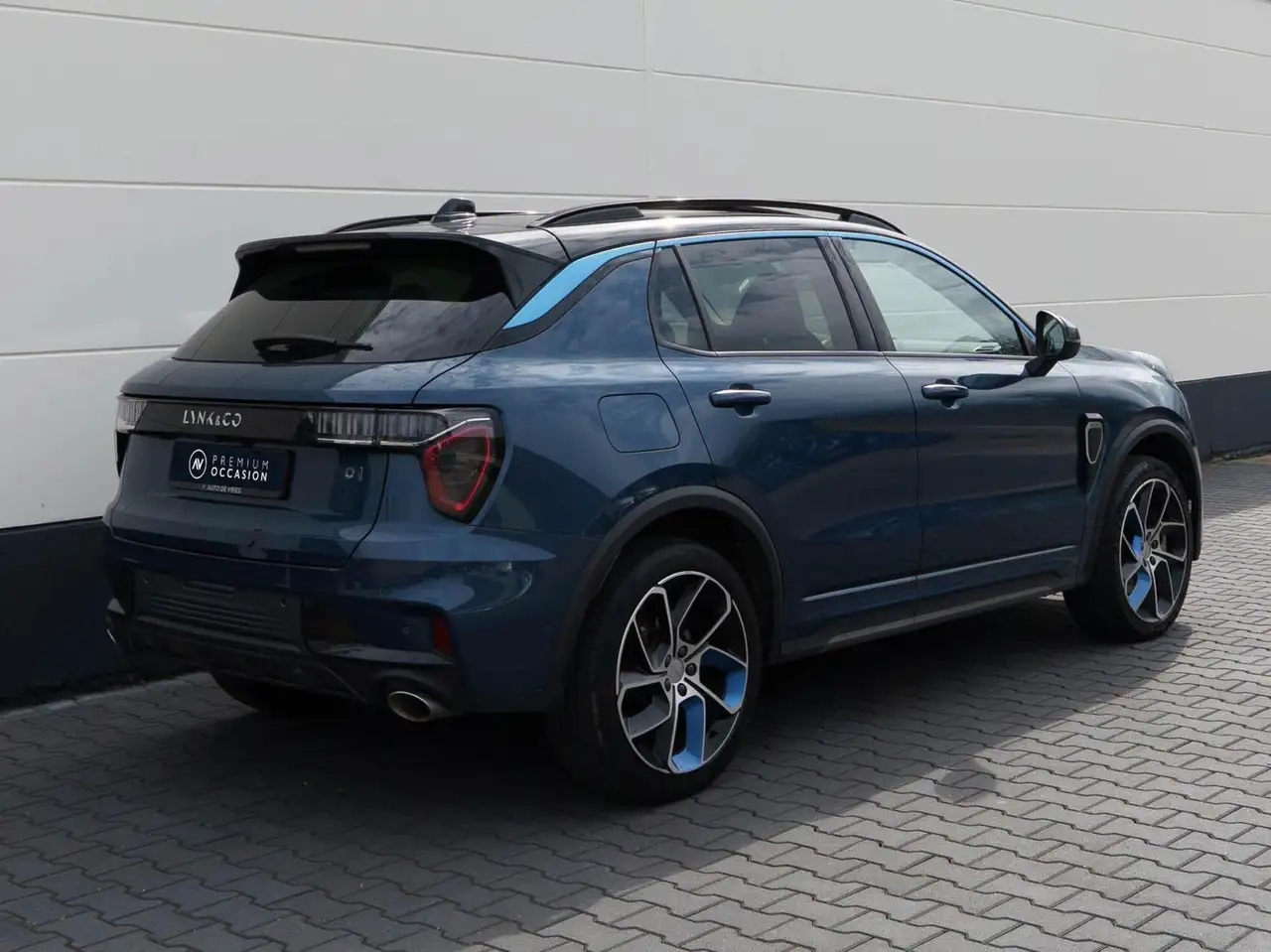 Lynk & Co 01 2022