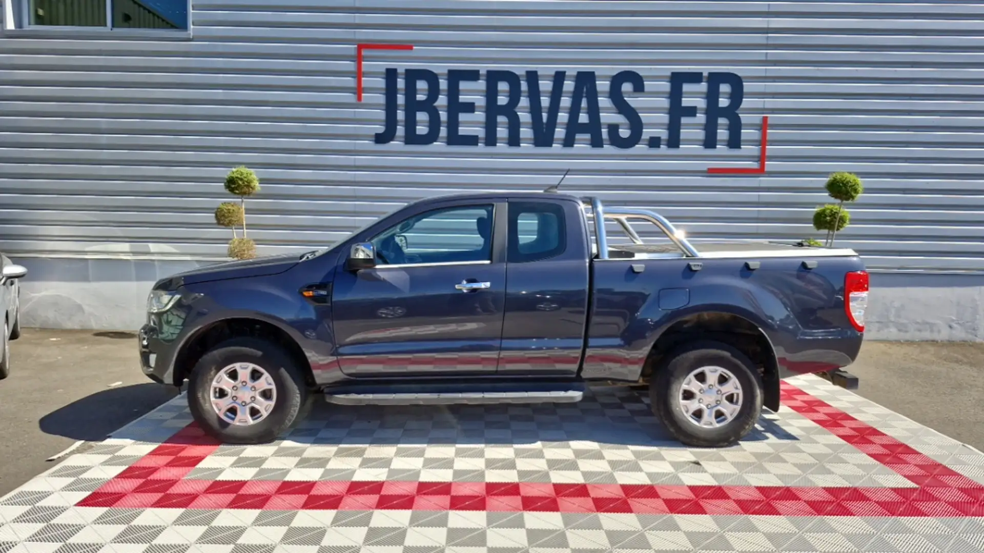 Ford Ranger SUPER CABINE 2.0 ECOBLUE 170 SS XLT Noir - 1