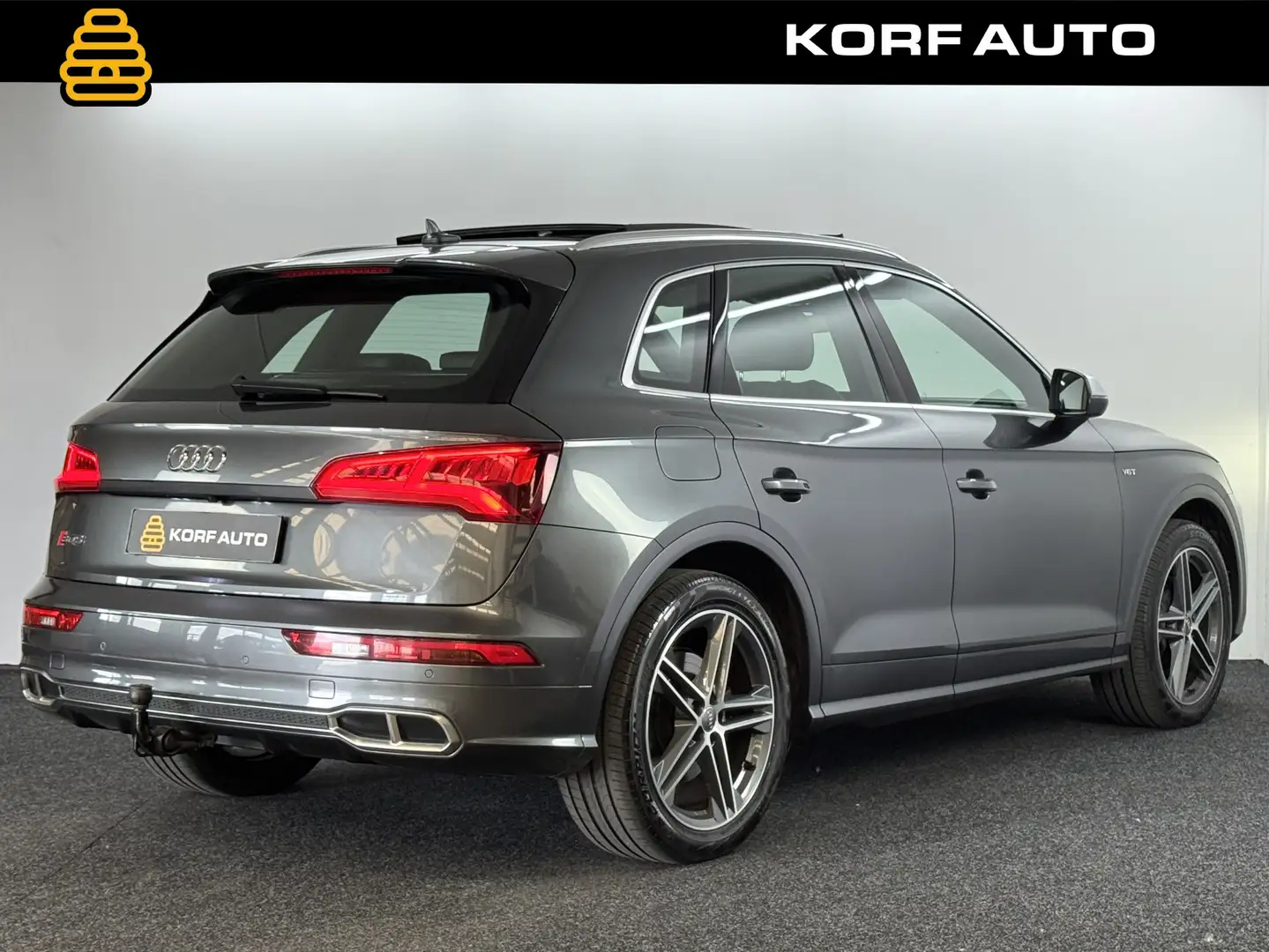 Audi SQ5 3.0 TFSI quattro / Pano / Luchtvering / Camera Grigio - 2