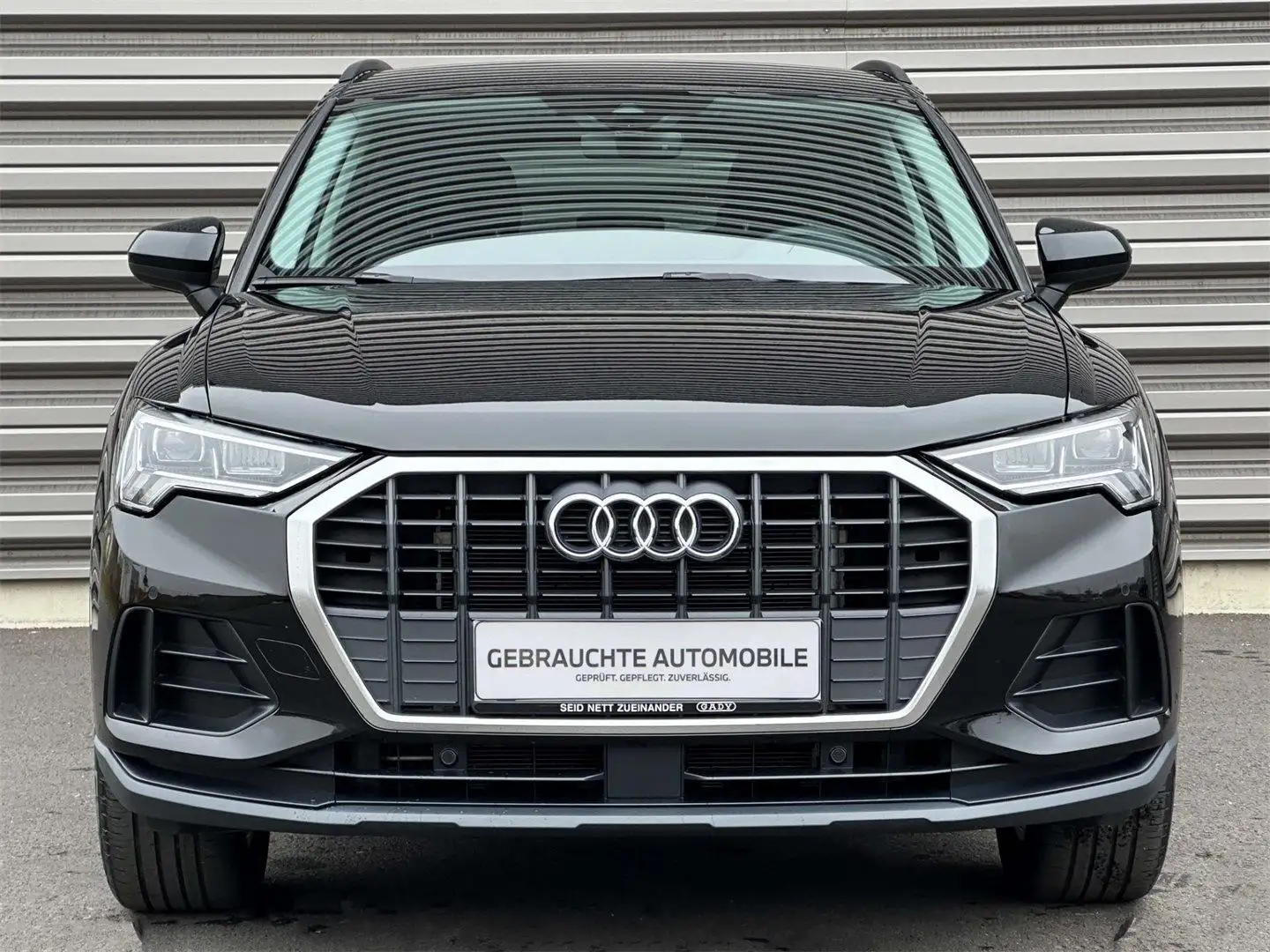 Audi Q3 45 TFSI e S-tronic Zwart - 2