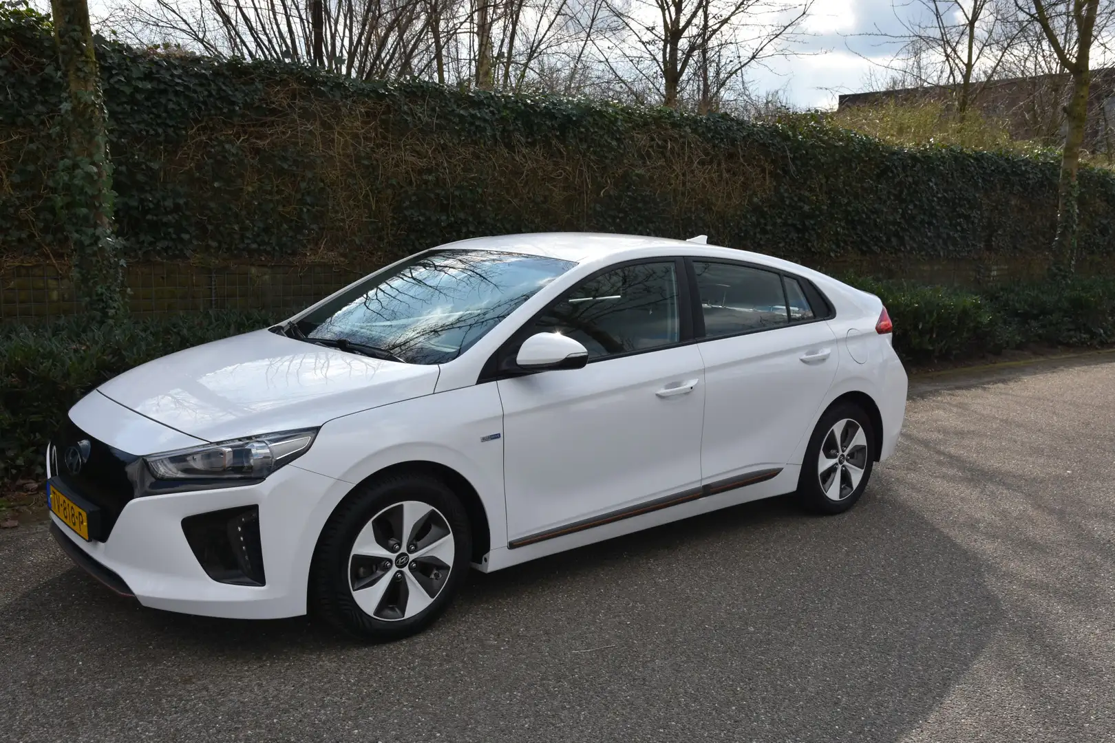 Hyundai IONIQ Comfort EV INCL BTW | NA SUBSIDIE €11450 | CARPLAY White - 2