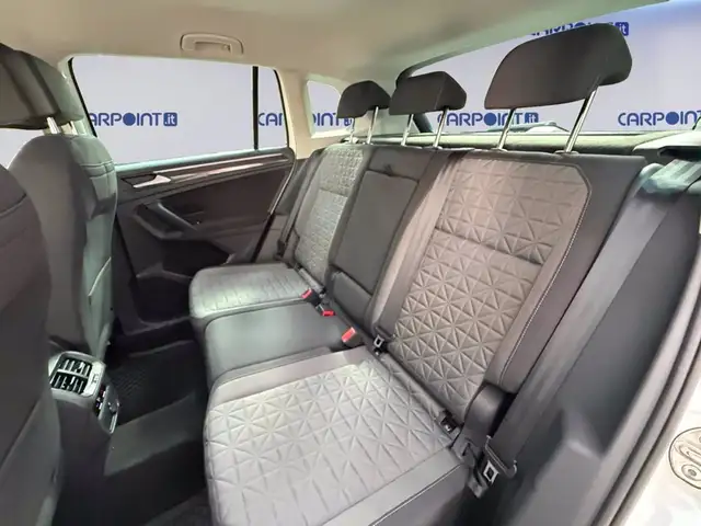 Volkswagen Tiguan view 15