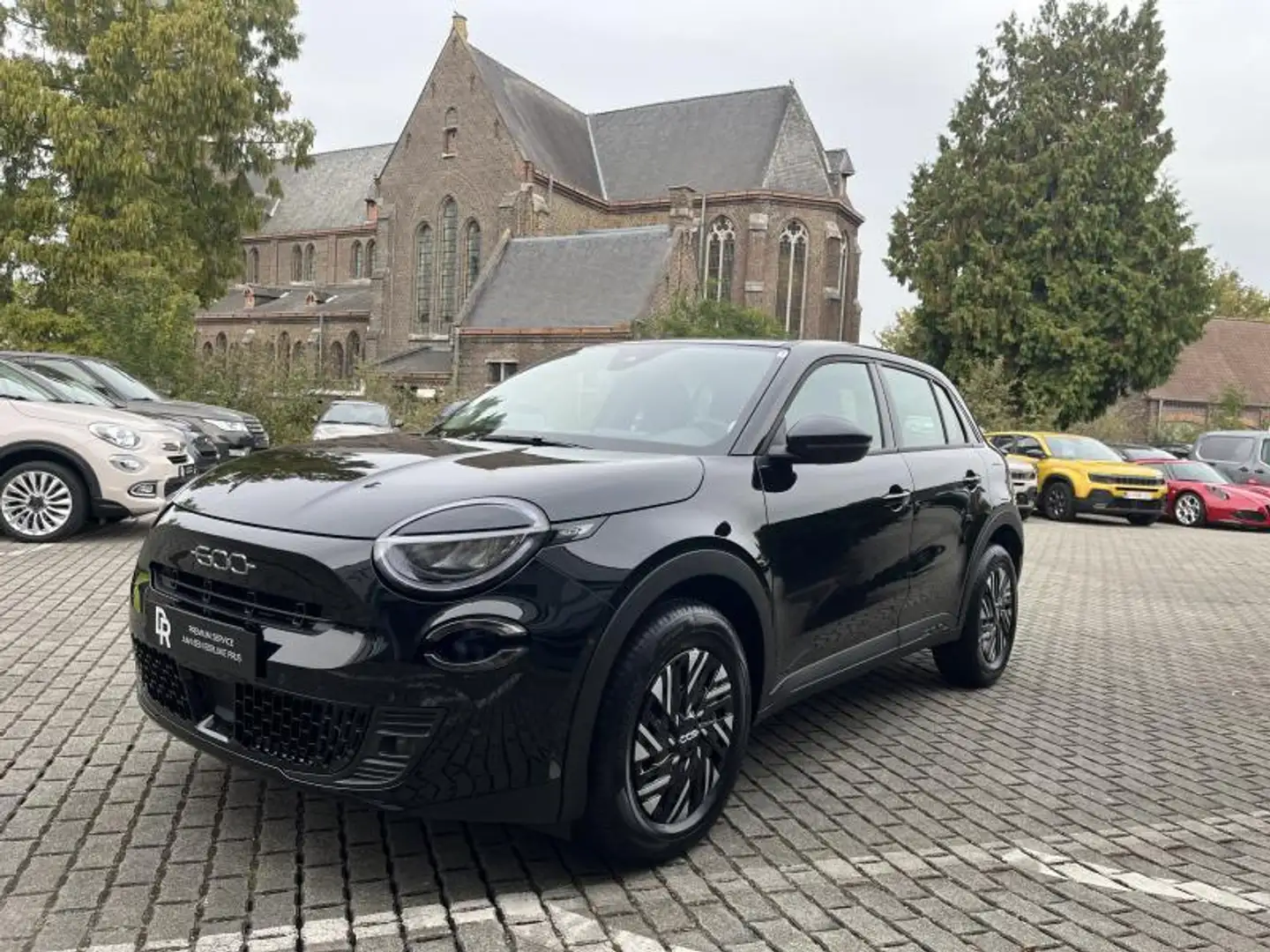 Fiat 600 1,2 HYBRID 100pk AT/6 Noir - 1