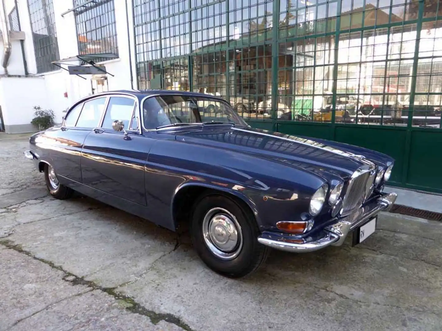 Jaguar MK II Mark X 3.8 Saloon Blu/Azzurro - 1