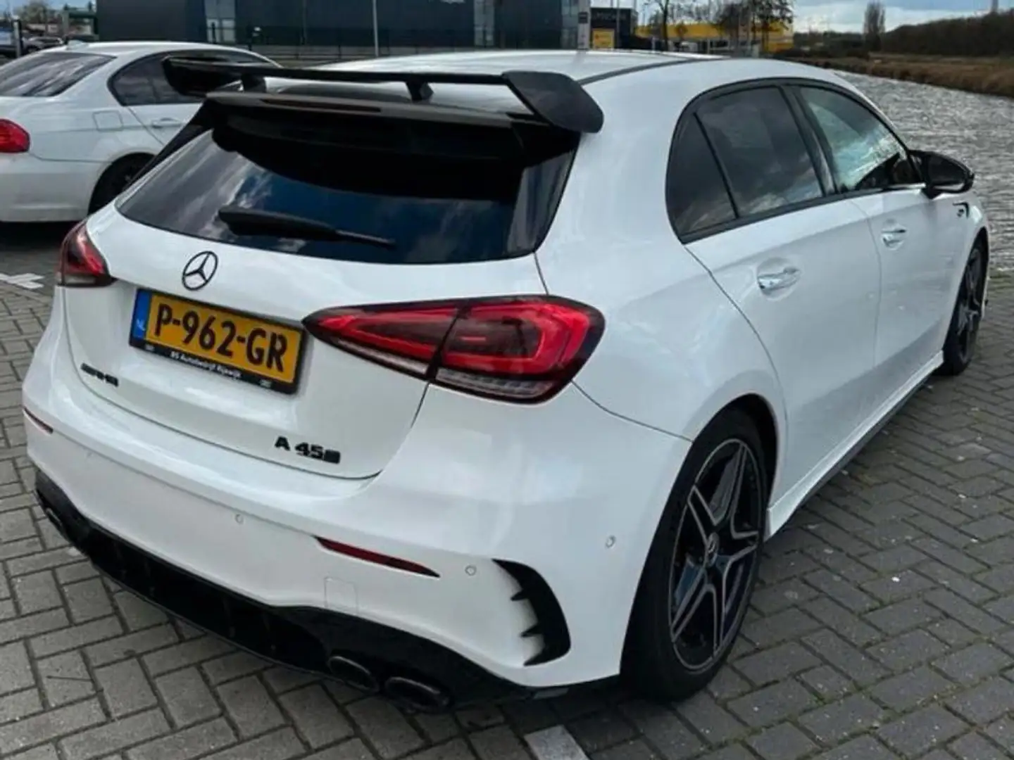 Mercedes-Benz A 250 A 250 Premium Plus | A45s Look White - 1