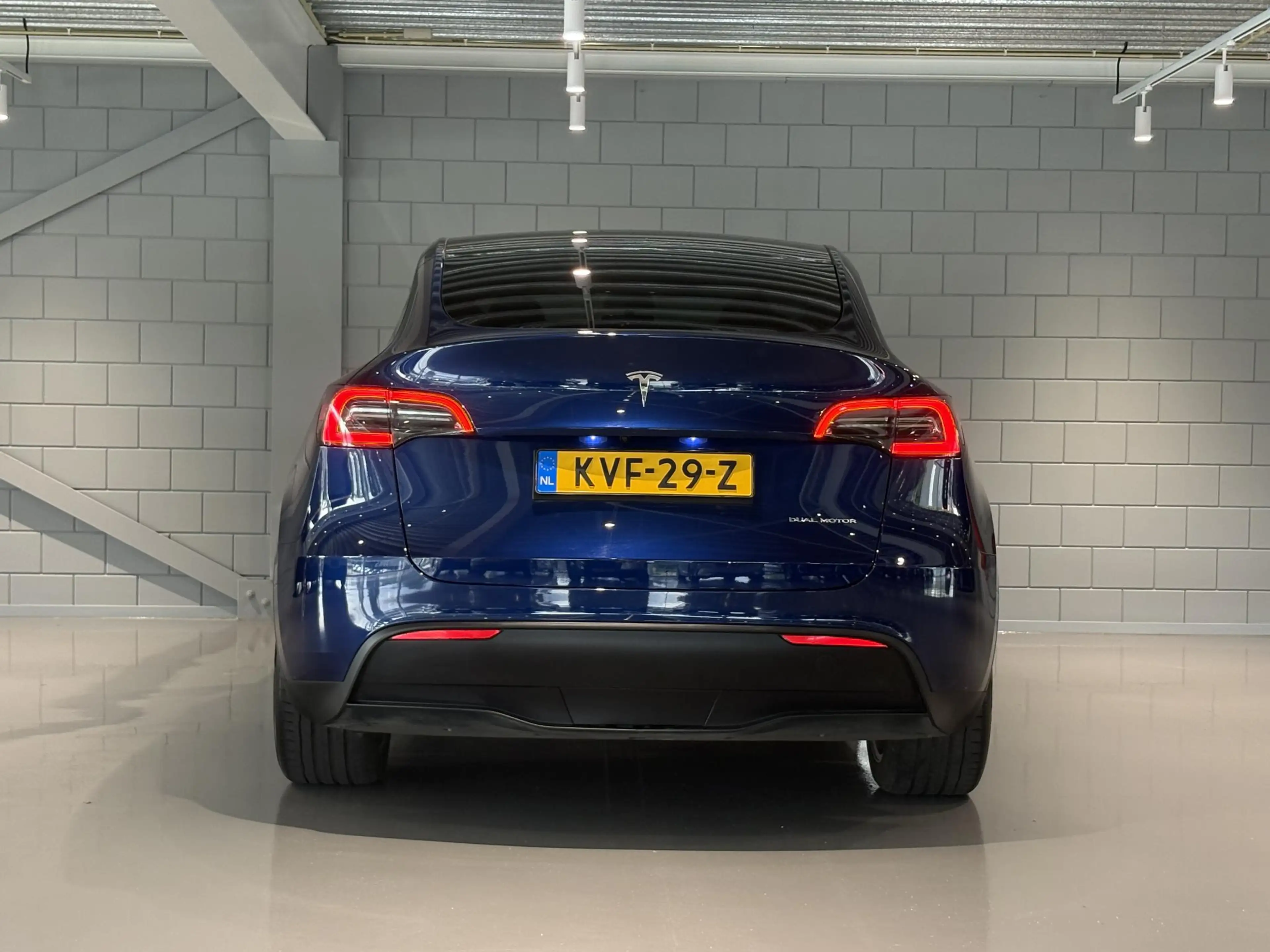 Tesla Model Y Long Range AWD 75 kWh — photo 7