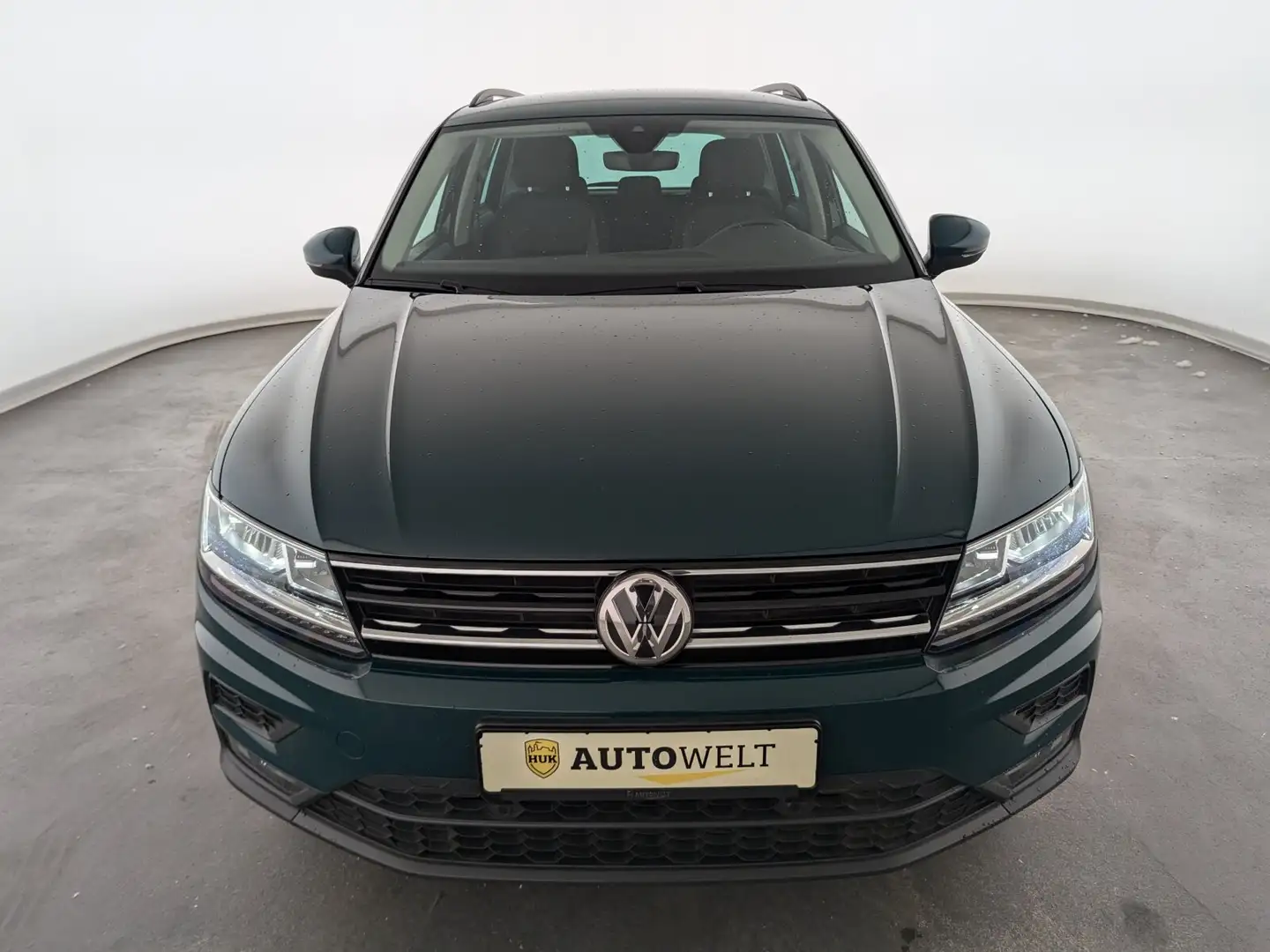 Volkswagen Tiguan Tiguan 2.0 TDI Comfortline LED+NAVI+ACC+RFK+SHZ+ Grün - 2