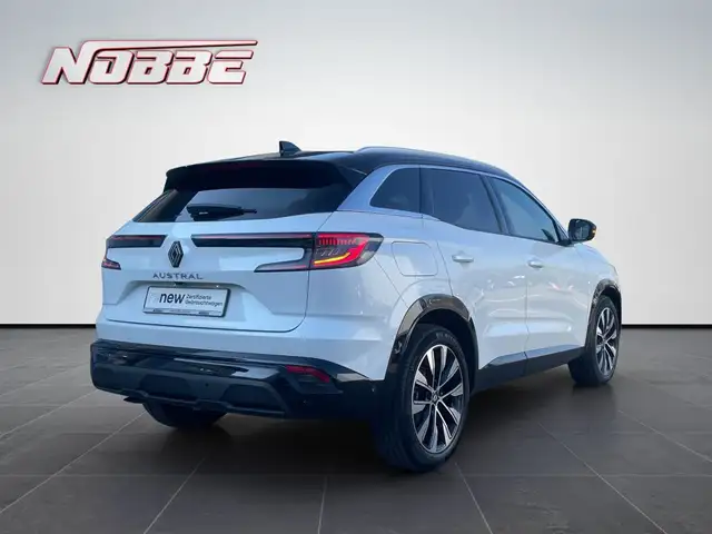 Renault Austral view 5