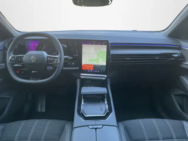 Renault Austral view 13