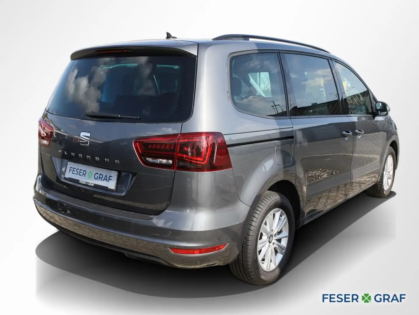 SEAT Alhambra 1.4 TSI Style 7Si ACC AHK Navi RüKa Gris - 2