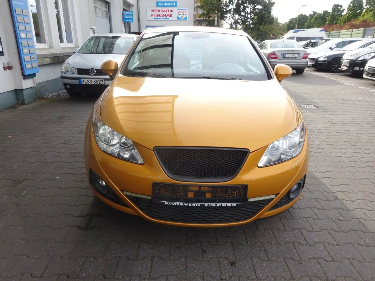 SEAT Ibiza Style SC mit Klimaautomatik Jaune - 2
