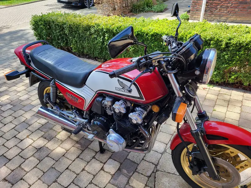 Honda CB 1100 - foto 2