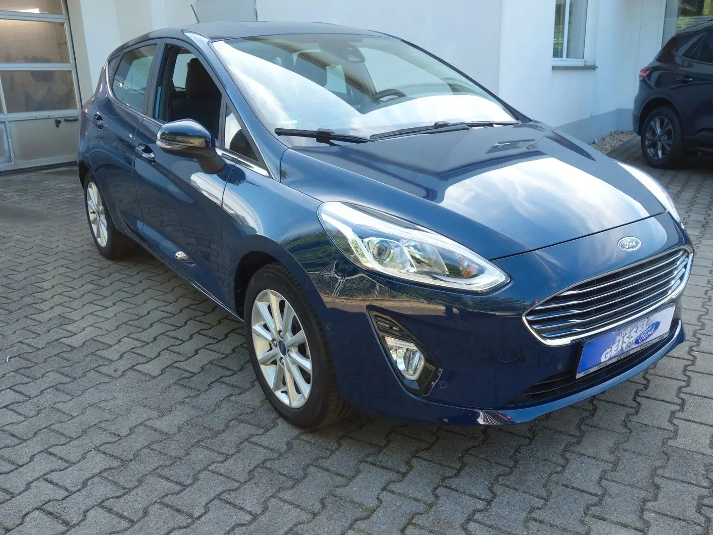 Ford Fiesta TitaniumNavi.PDC.Kamera.KeeFrey.Klimaauto Azul - 1