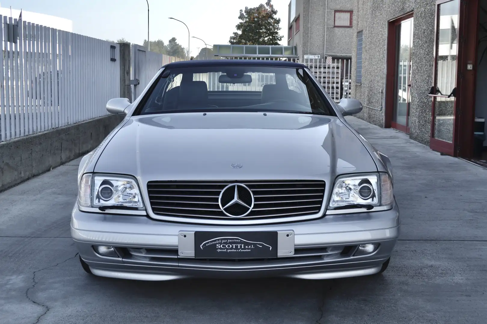 Mercedes-Benz SL 320 V6 (R129) Silber - 2