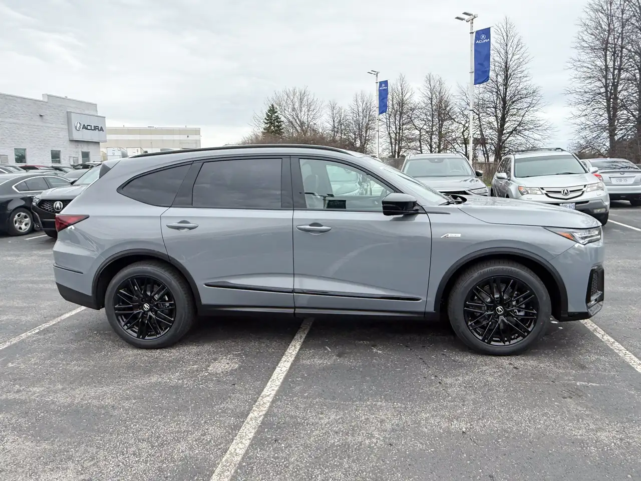 Acura MDX снимка Acura MDX