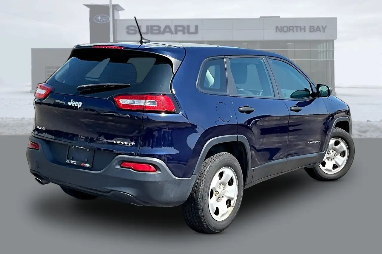 Jeep Cherokee снимка Jeep Cherokee