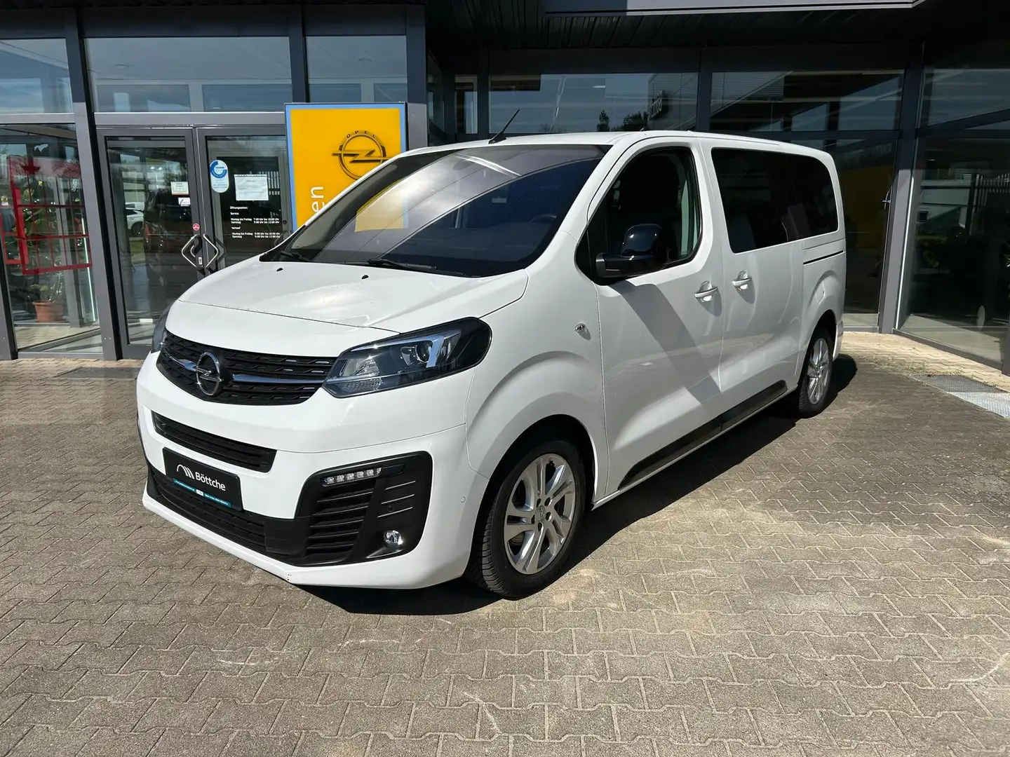 Opel Zafira Life Edition M/AT/SHZ/KAMERA/NAVI/Assistenzsysteme Weiß - 2