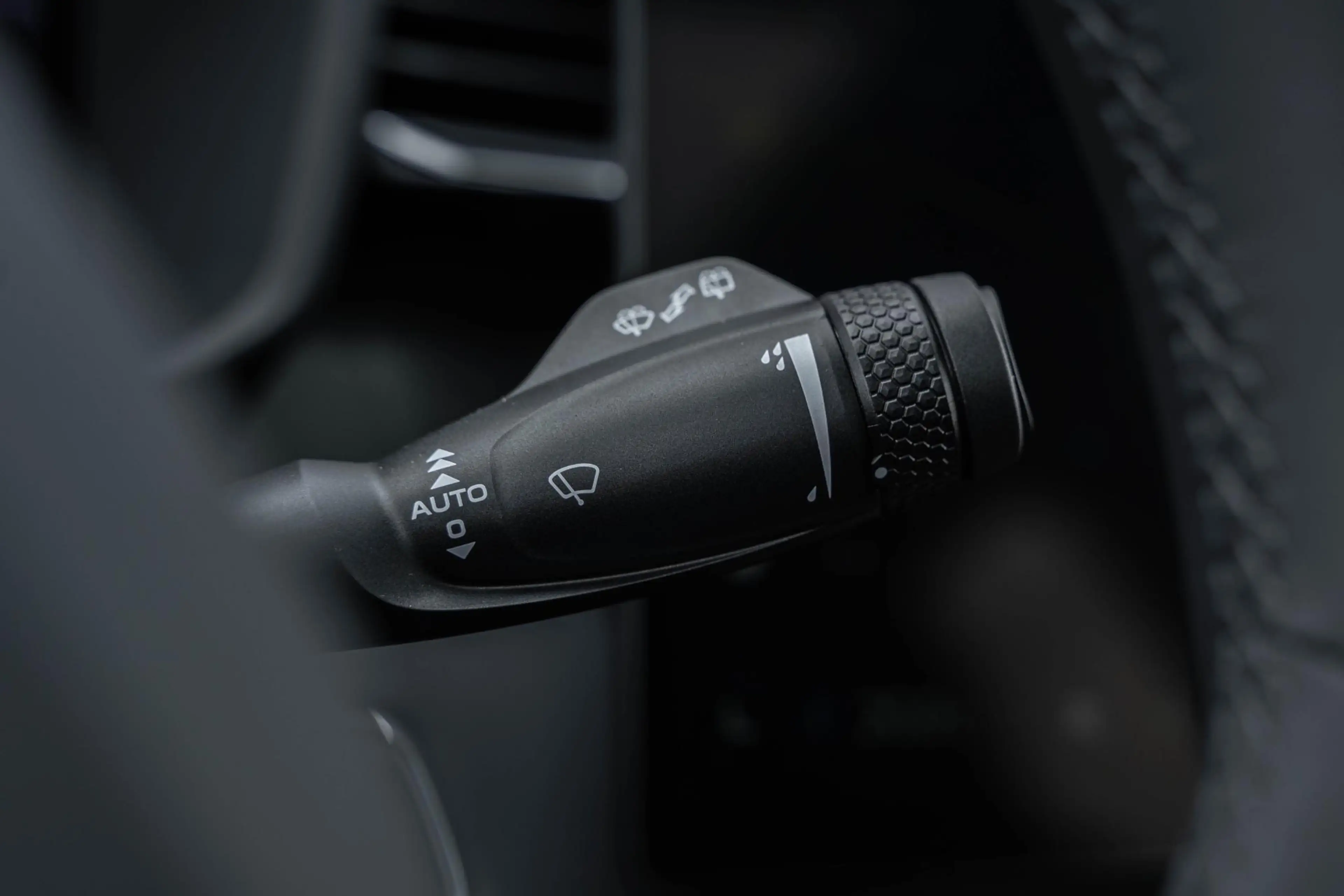 Lynk & Co 01 Plug-in Hybrid 1.5 More | Trekhaak | — photo 8