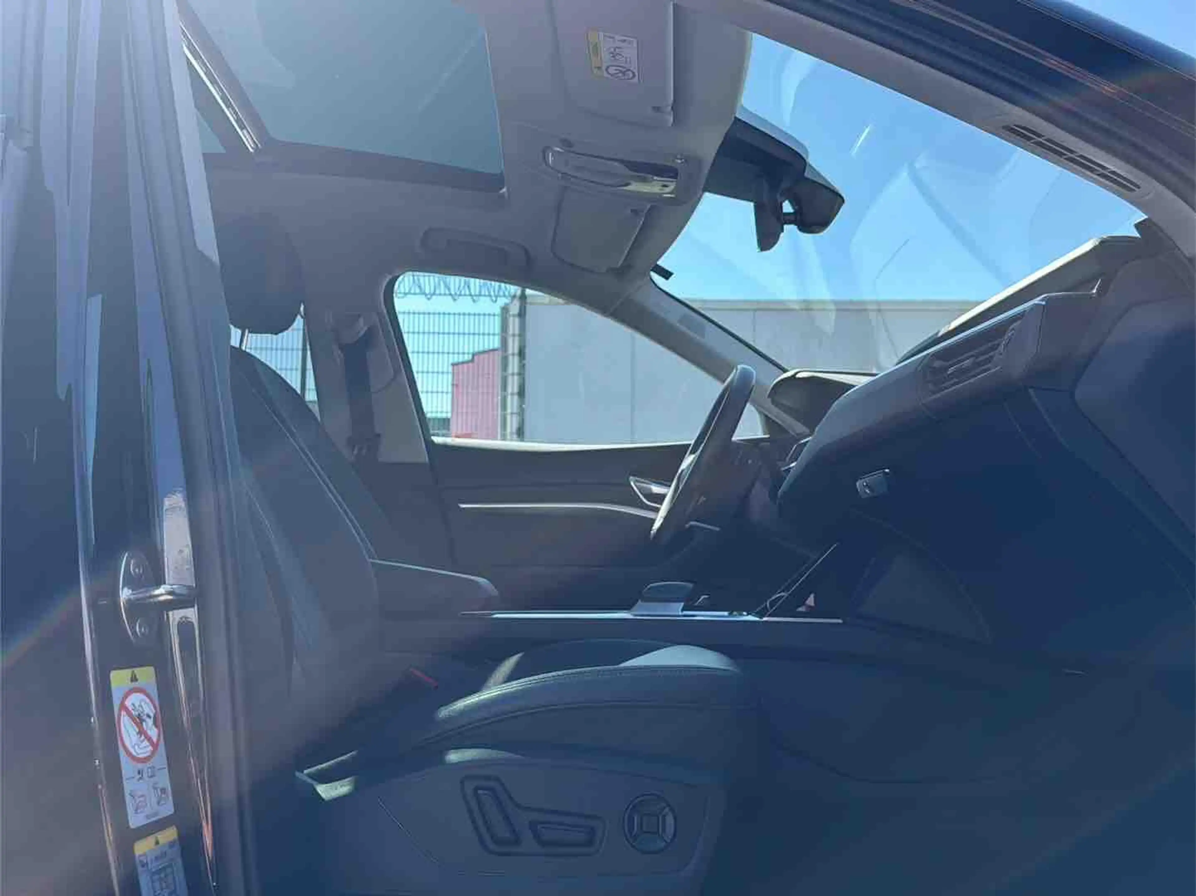 Audi e-tron 55 S line ACC AHK PANO MATRIX 21Z B&O KAM — photo 15