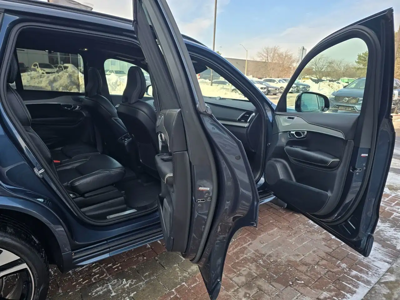 Volvo XC90 снимка Volvo XC90