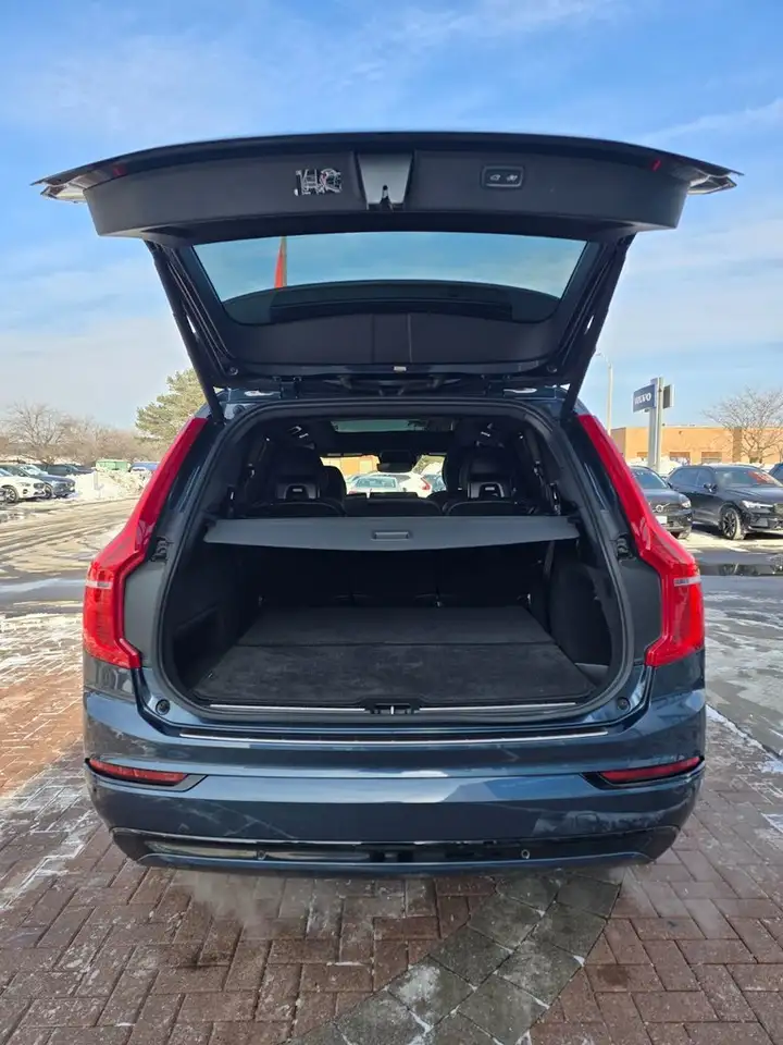 Volvo XC90 снимка Volvo XC90