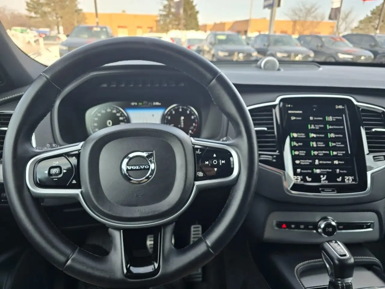 Volvo XC90 снимка Volvo XC90