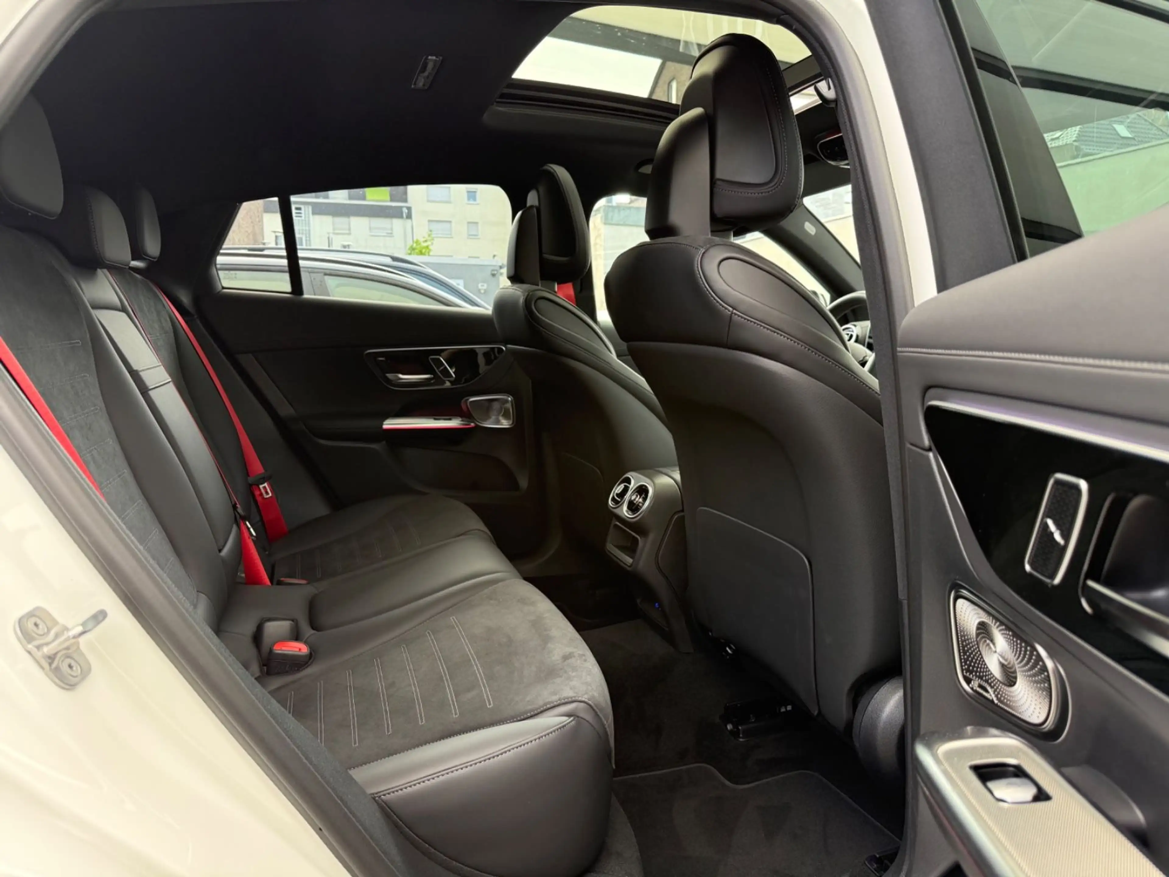 Mercedes-Benz GLC 450 d 4Matic Edition AMG Line *PANO* — photo 12
