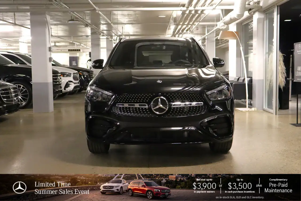 Mercedes-Benz GLA снимка Mercedes-Benz GLA