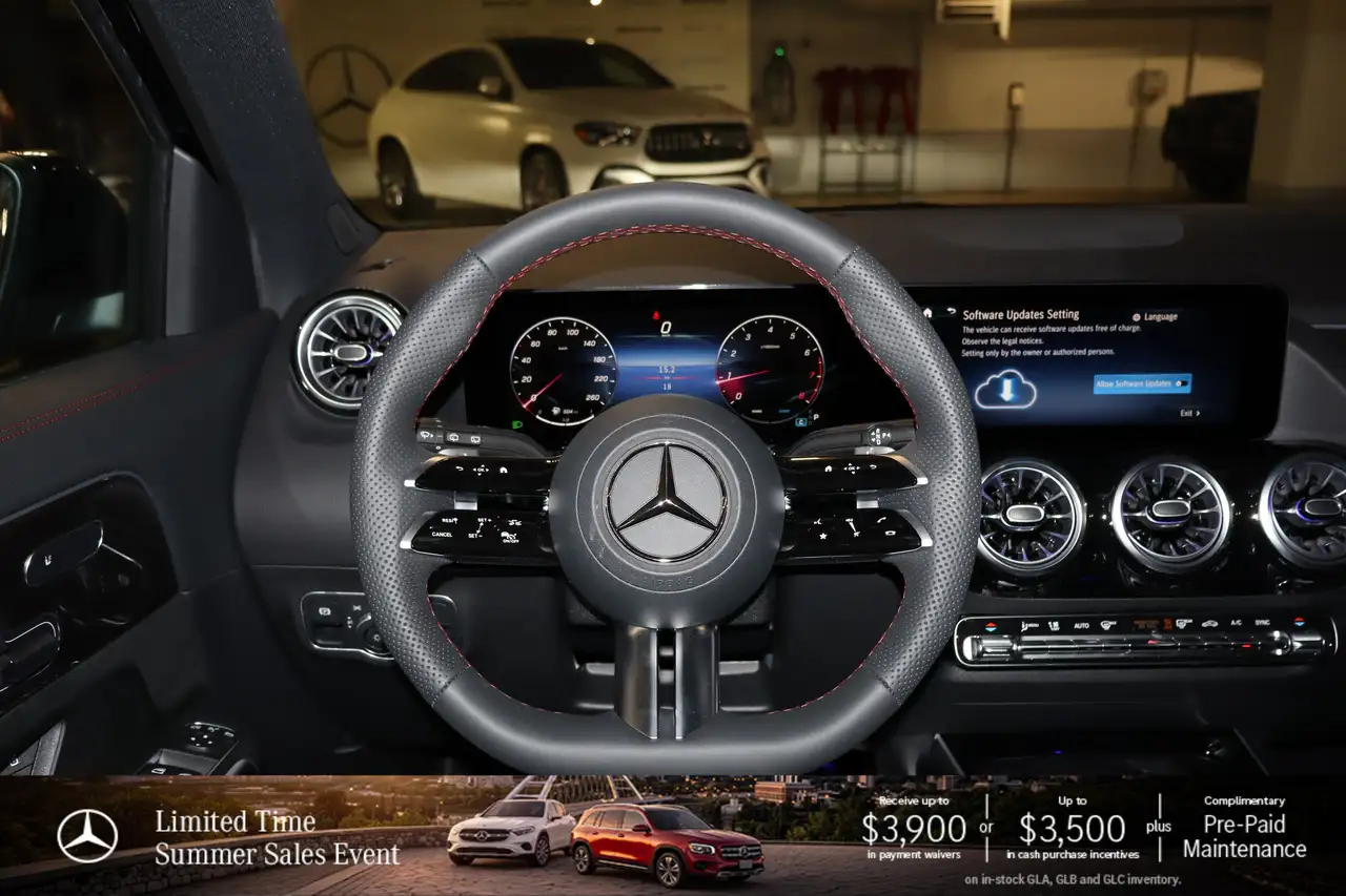 Mercedes-Benz GLA снимка Mercedes-Benz GLA