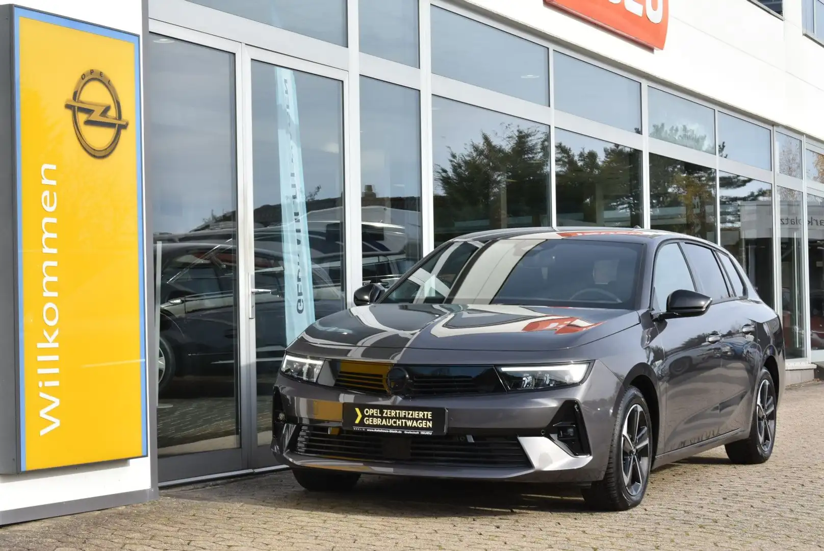 Opel Astra L Sports Tourer GS Aut. * Navi * Grau - 2