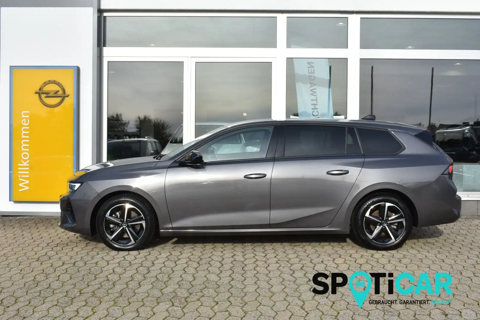 Opel Astra L Sports Tourer GS Aut. * Navi * Grau - 1