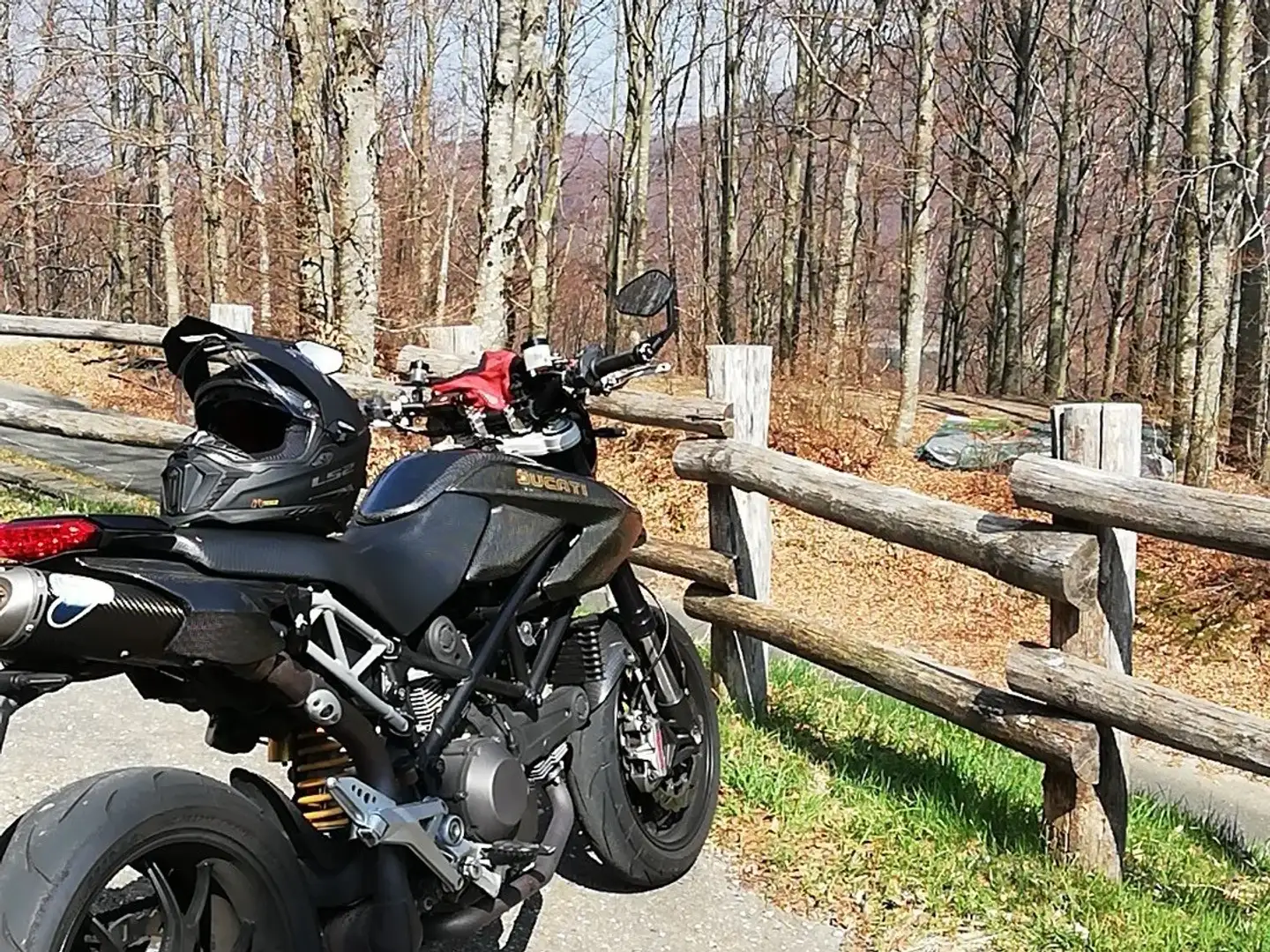 Ducati Hypermotard 1100 evo Negro - 2