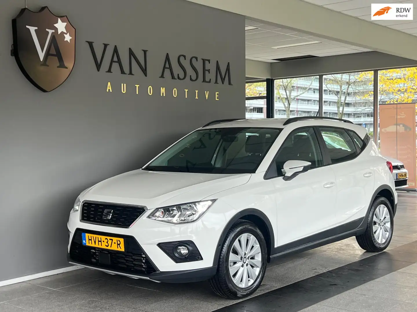 SEAT Arona 1.0 TSI Style Business Intense Plus| PDC| CARPLAY Blanc - 1