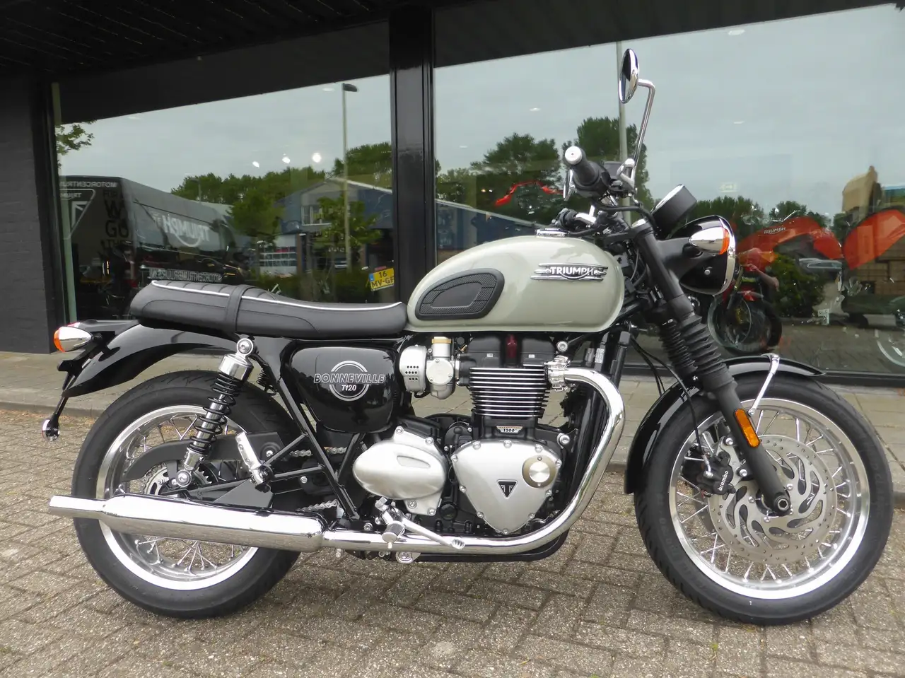 Triumph Bonneville T120
