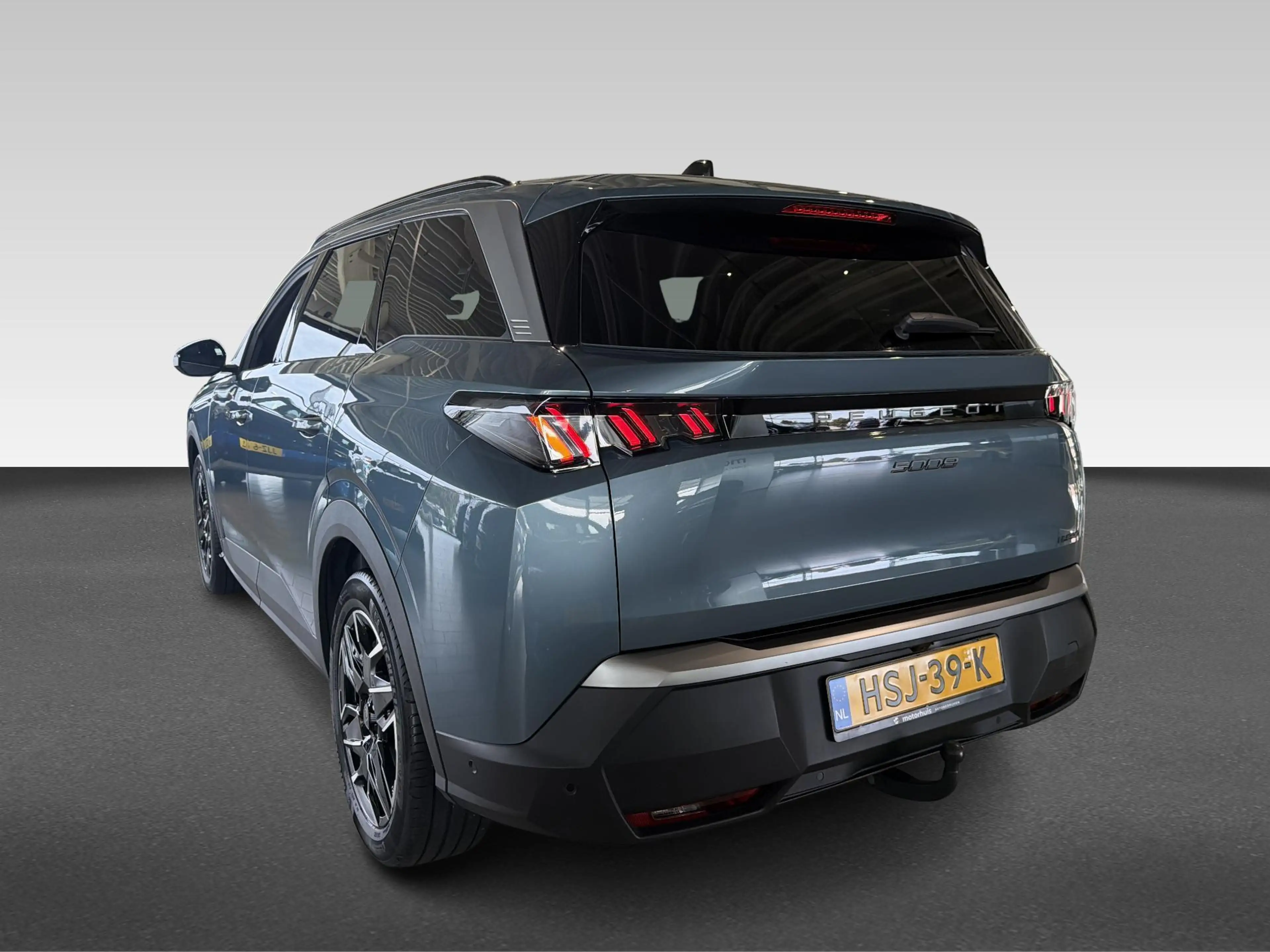 Peugeot 5008 1.2 Hybrid 145 Allure 7p | Achteruitrijcamera | Ap — photo 3