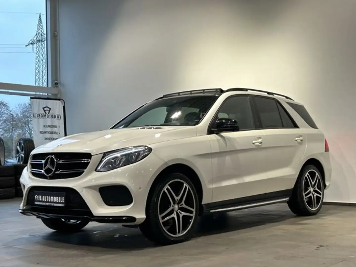 Mercedes-Benz GLE 350 d 2x AMG Line Pano HuD Massage Belüf VOL Blanc - 2