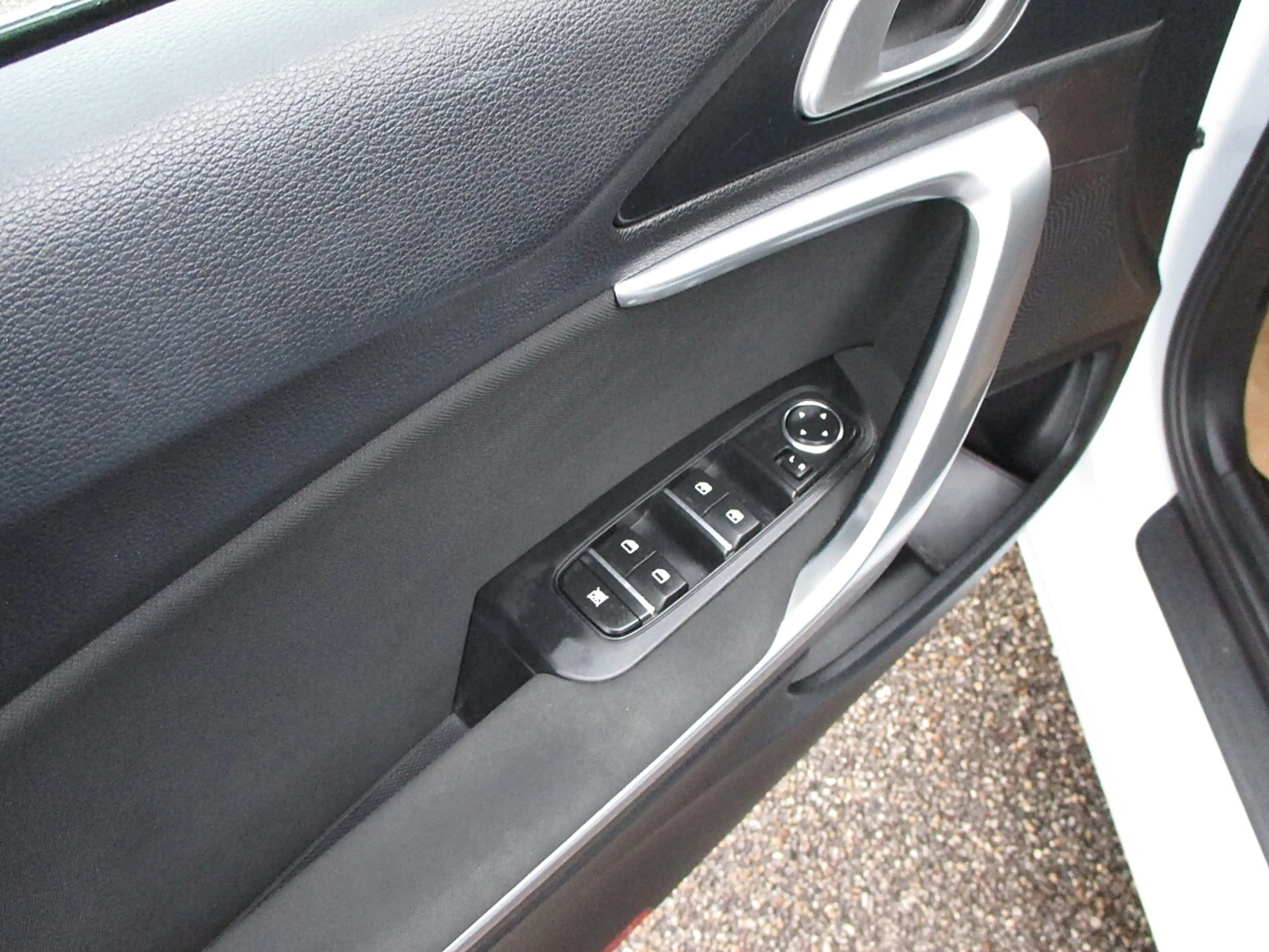 Kia Ceed SW / cee'd SW ceed SW 1,6 CRDi SCR ISG Silber 48V — photo 4