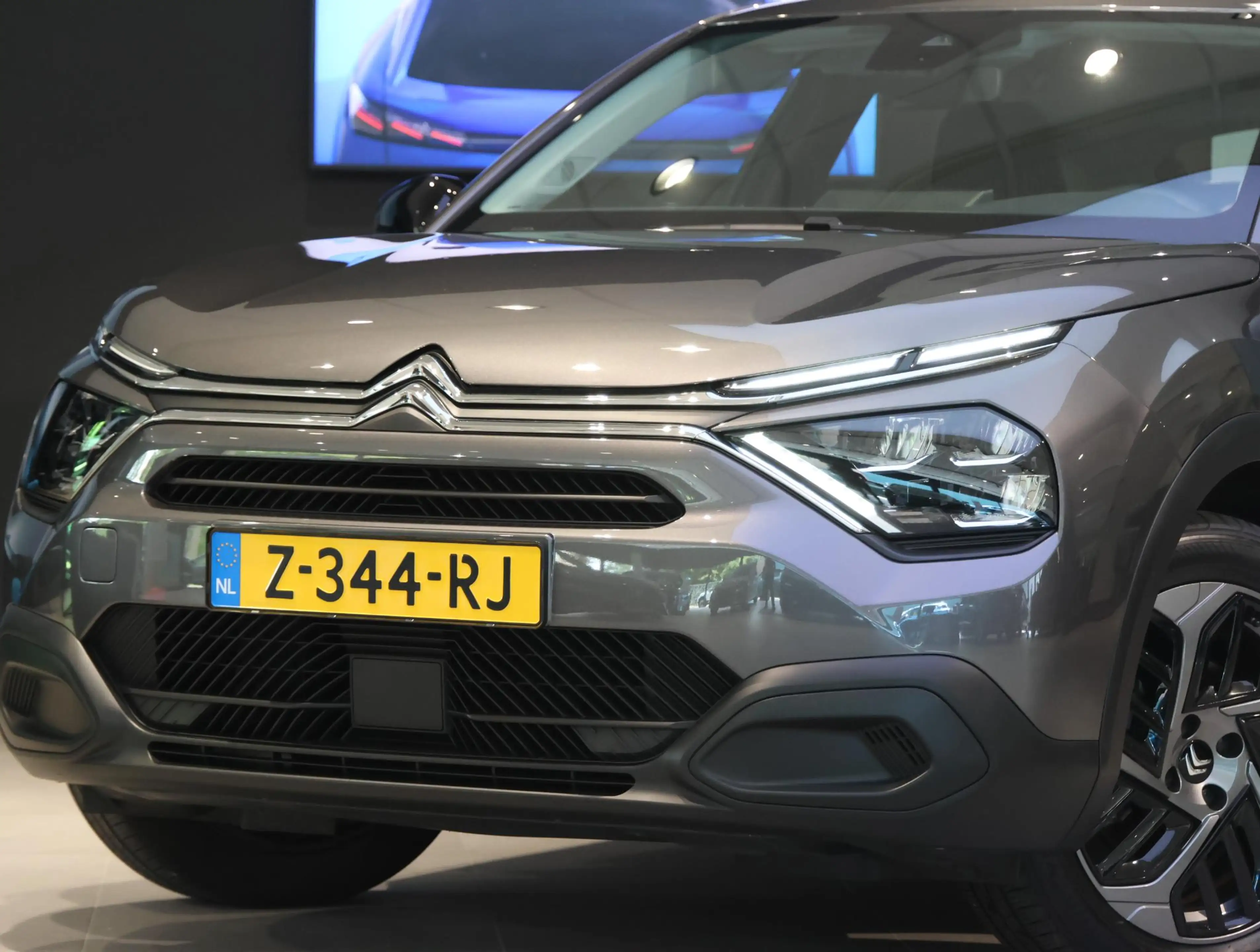 Citroen E-C4 Electric You 50 kWh | SoH 98,8% |  Climate Control | Camera — photo 7